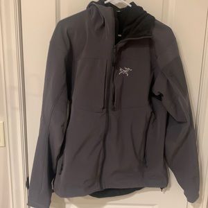 Arc’teryx hooded Gamma MX jacket light grey